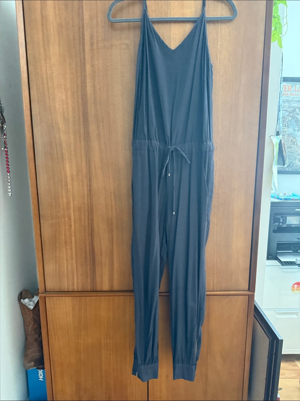 Splendid Black V-Neck Sleeveless Drawstring Jumpsuit